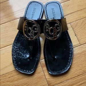 BCBG SANDALS